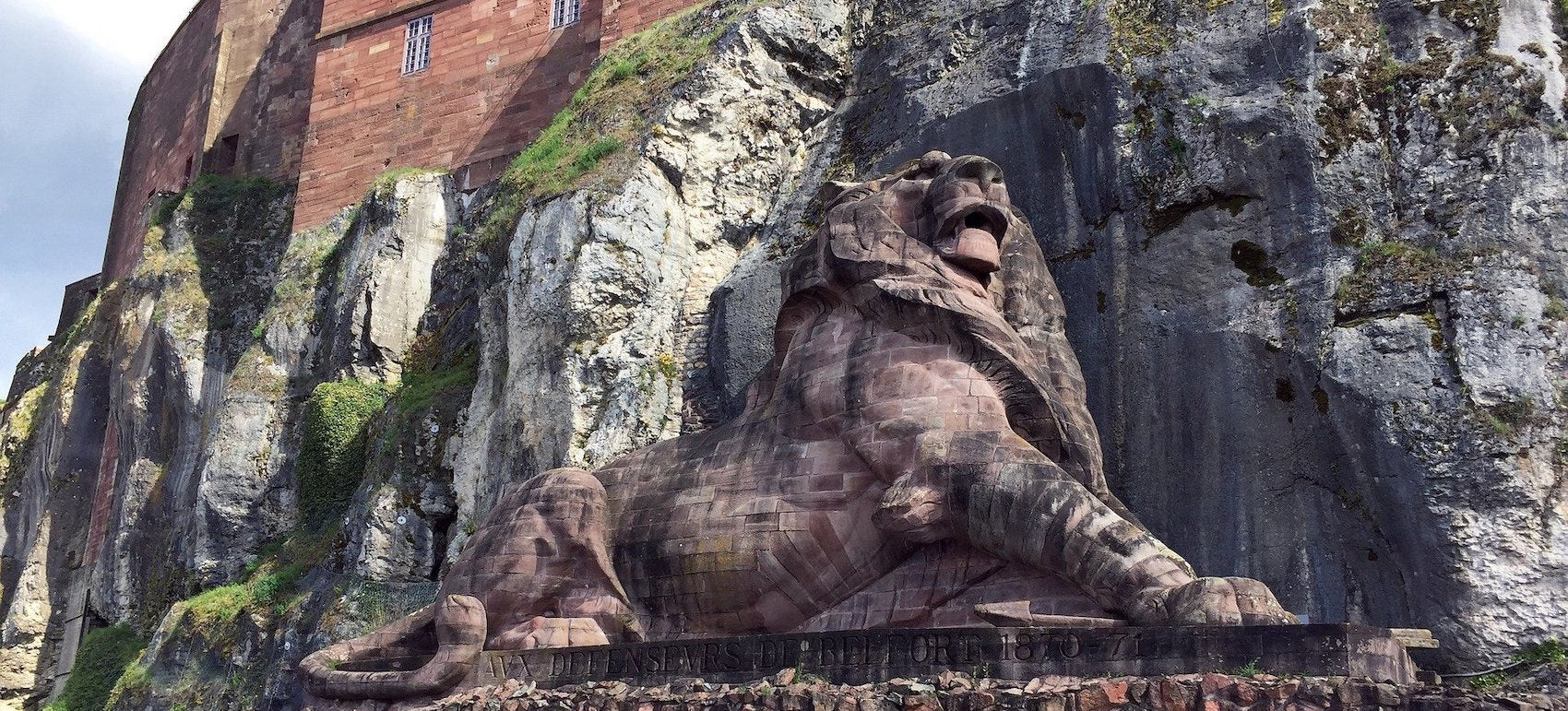 Sculpture Lion de Belfort en Grès