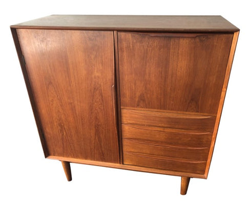 Dyrlund Bar Cabinet. Image from 1stdibs.