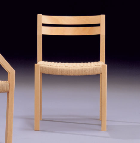 Jorgen Moller Model 401 dining chair via jlm.dk