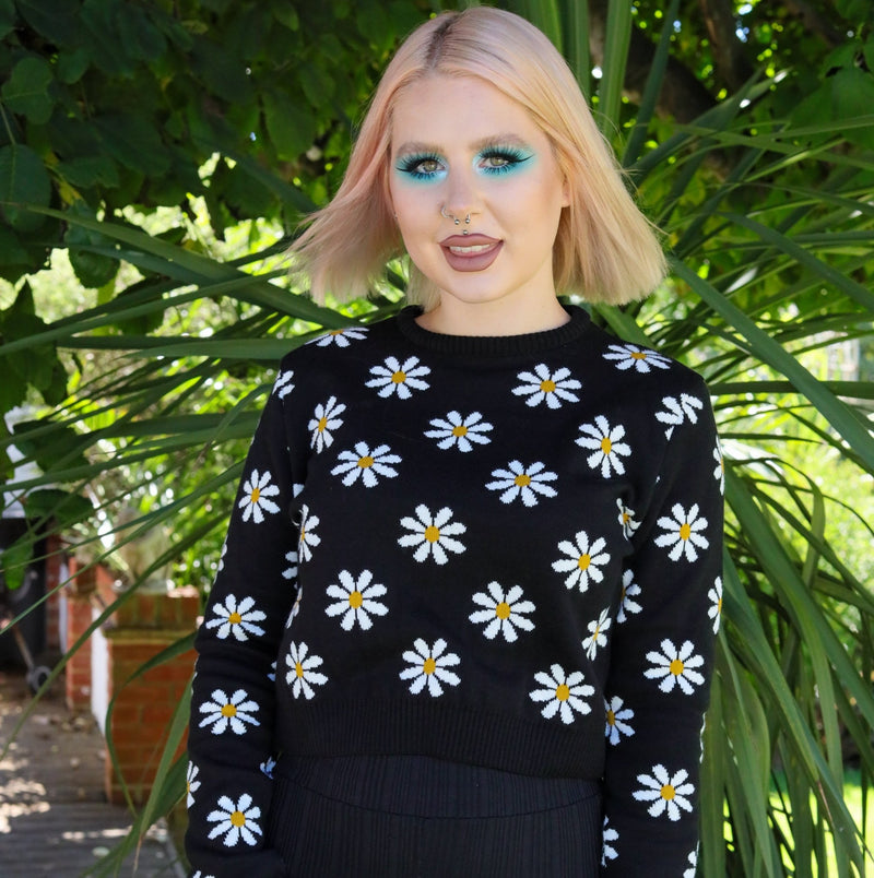 green daisy jumper