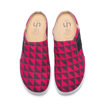 UIN Footwear Women Black & Red Slipper Canvas loafers