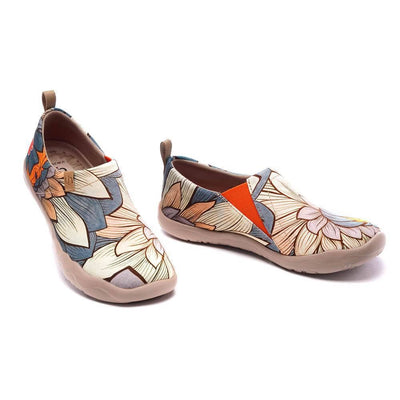 UIN Footwear Women Nelumbo Canvas loafers