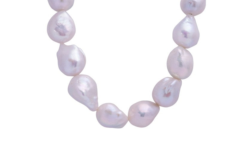 chunky pink pearl necklace