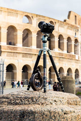 Italienreise Rollei Stativ vor Kolosseum