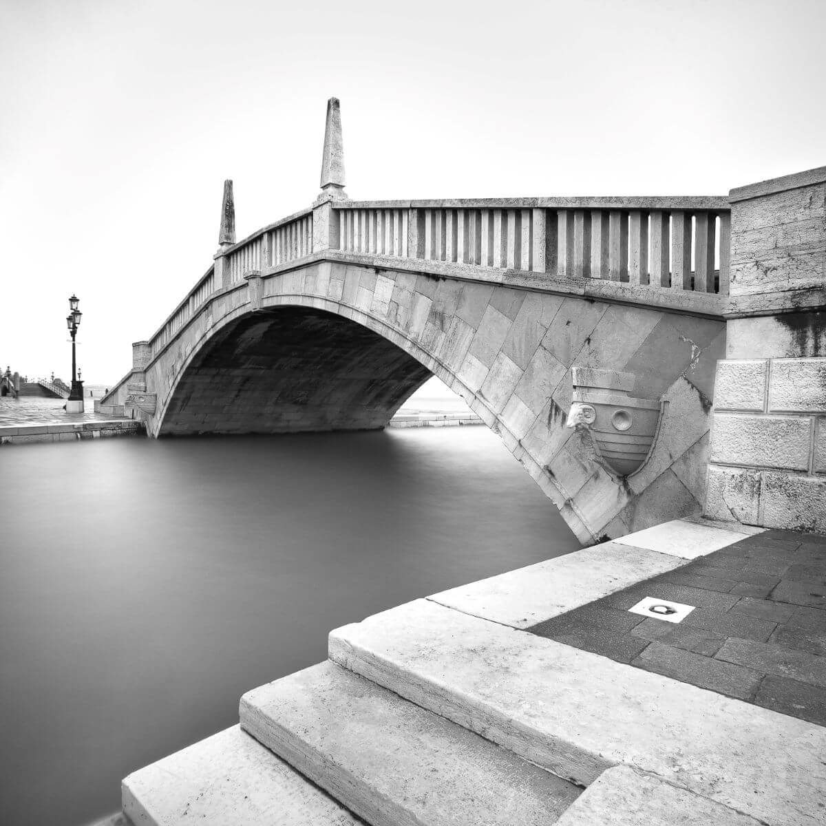 Schwarz-Weiß-Fotografie Brücke Venedig