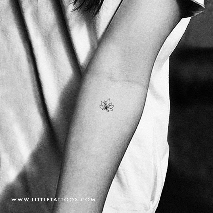 Little Fine Line Lotus Flower Temporary Tattoo - Set of 3 – Little Tattoos