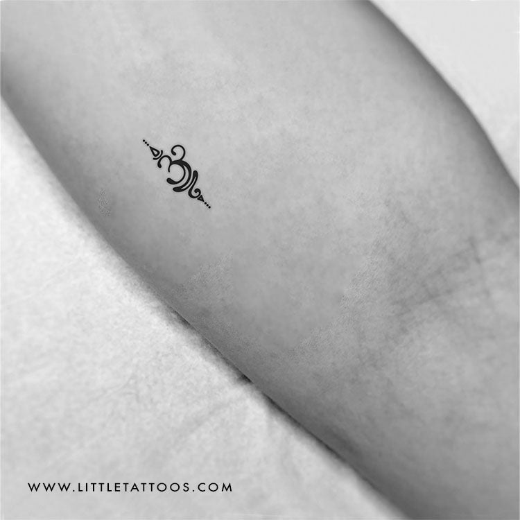 Sanskrit Symbol for Breathe Temporary Tattoo - Set of 3 – Little Tattoos