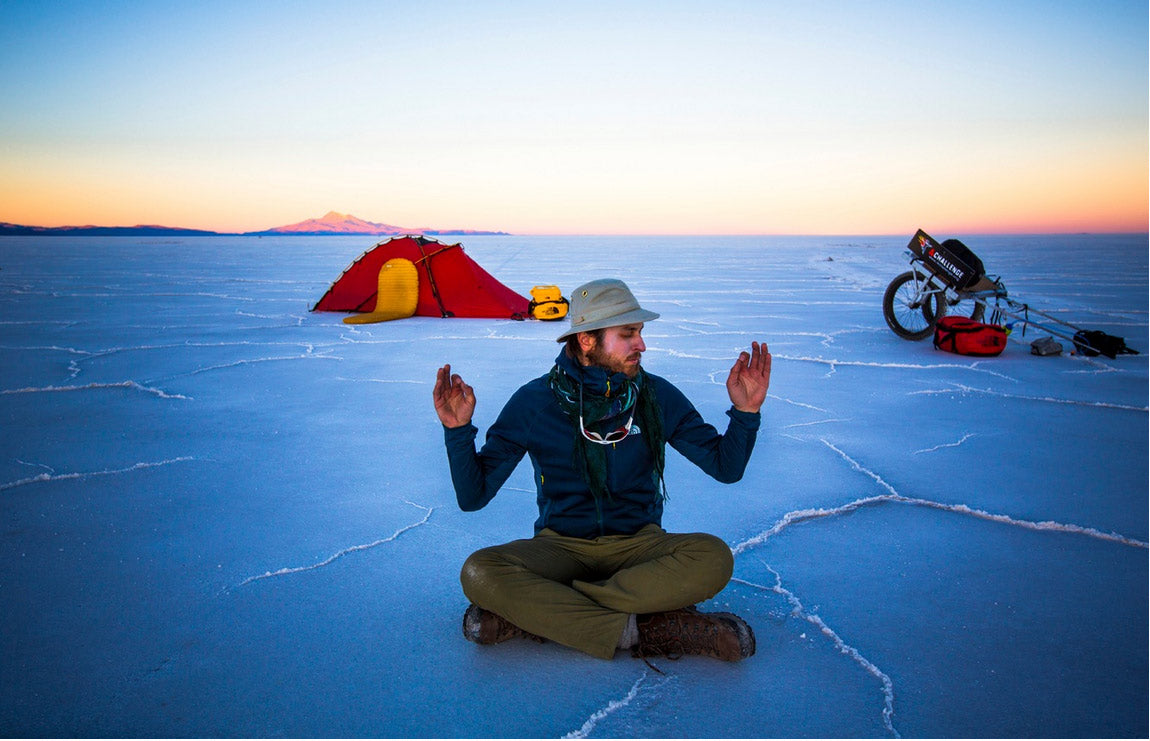 Mateusz Waligóra in the Salar de Uyuni