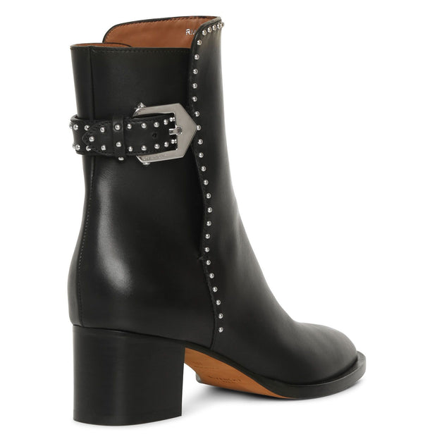 Givenchy | Elegant ankle boots | Savannahs