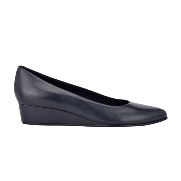 Abelle Low Wedges - Easy Spirit