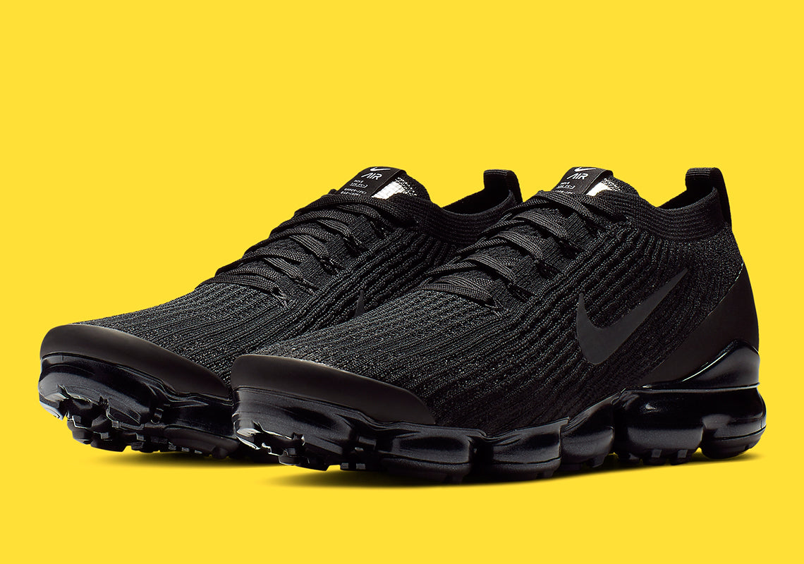 Our Favorite Black Nike Sneakers to Cop 