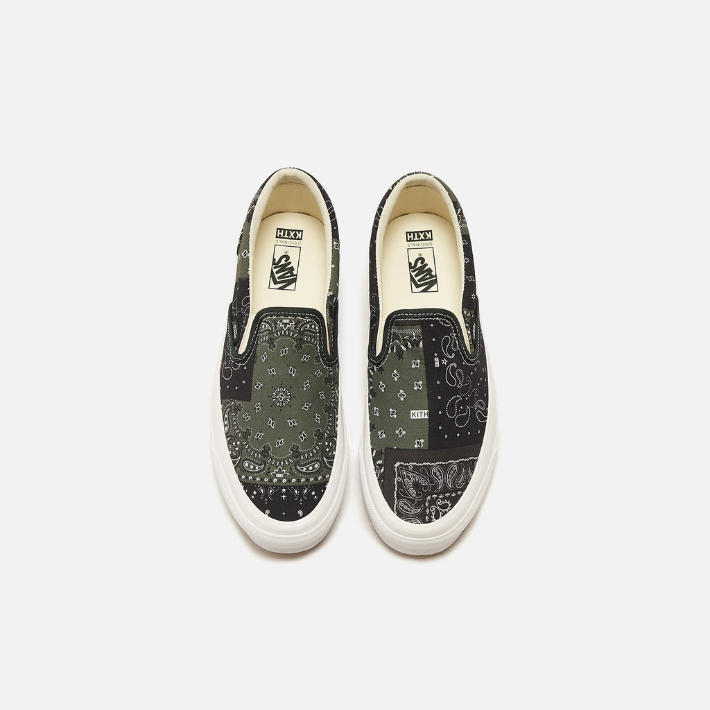 KITH VANS CLASSIC SLIP-ON BANDANA/SCARAB