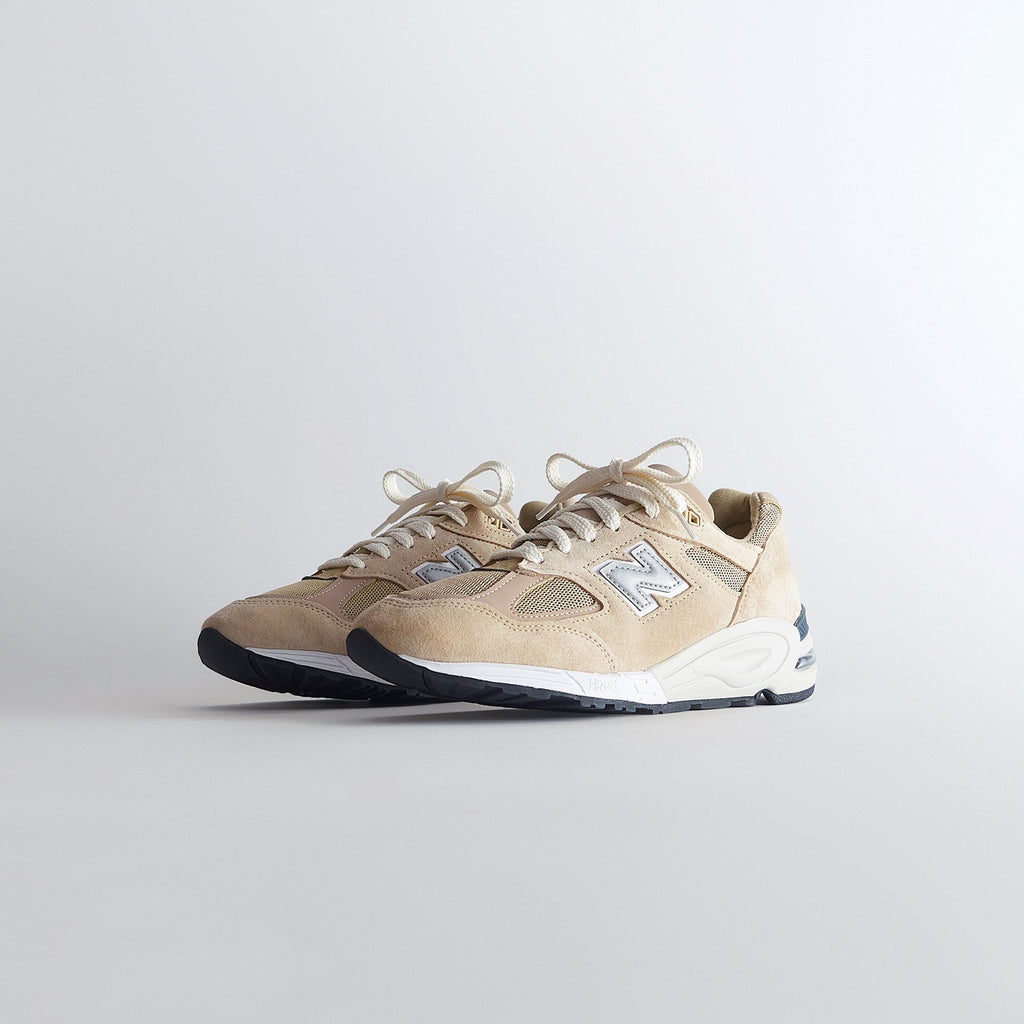 Kith for New Balance 990V2 - Tannin – Kith Europe