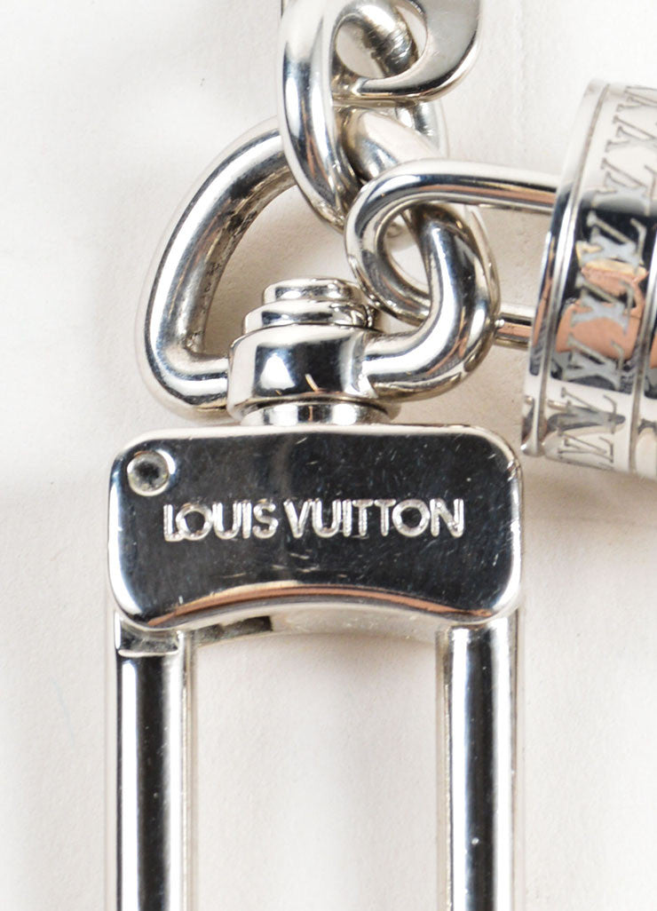 Louis Vuitton Silver &quot;LV&quot; Textured Tube Keychain – Luxury Garage Sale