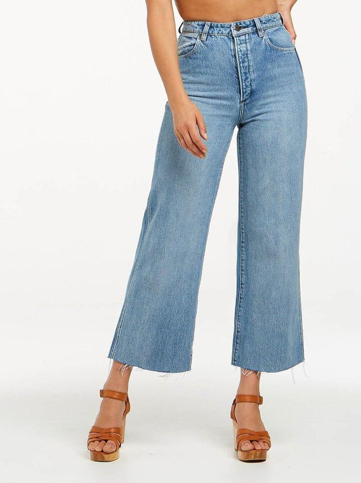 wrangler hi bells cropped