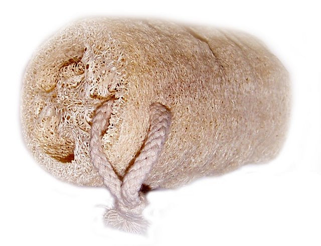 Loofah Scrub On Rope 127mm
