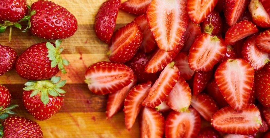 can strawberries make dogs sick