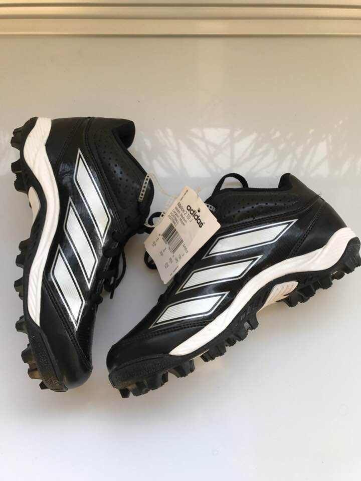 adidas football boots size 3.5