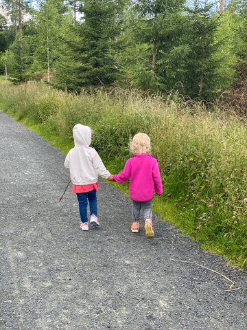 Sofie and Ella walking together in Norway