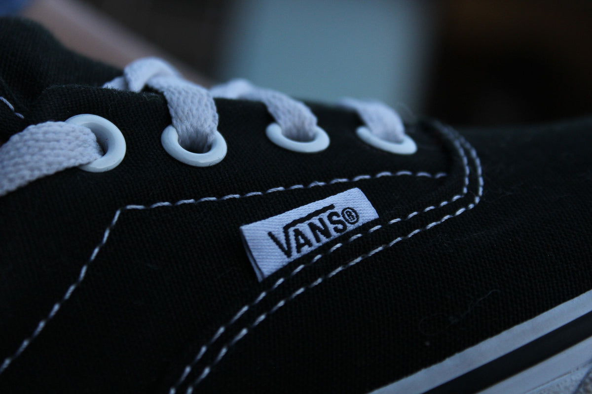 steel toe cap vans