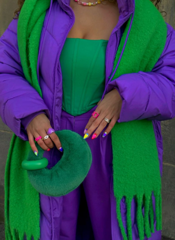 Purple-green-outfit.png