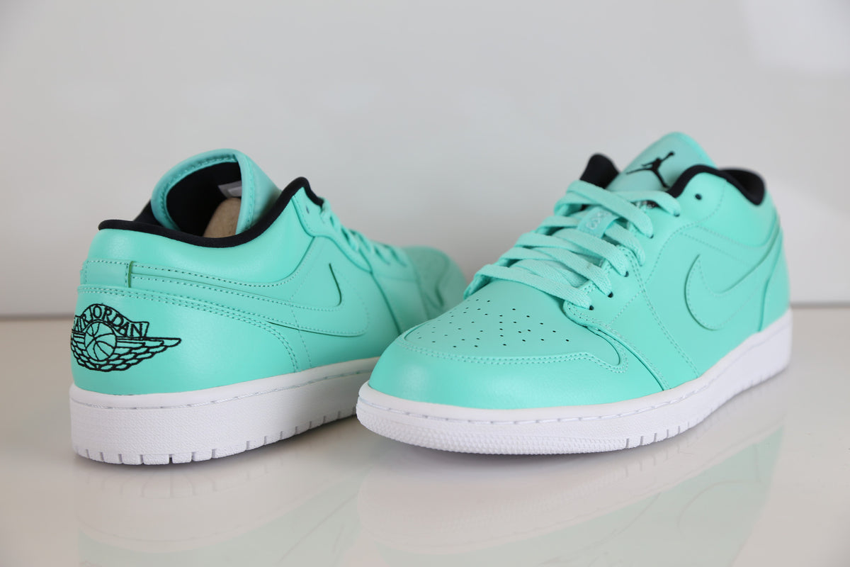 jordan 1 low hyper turquoise