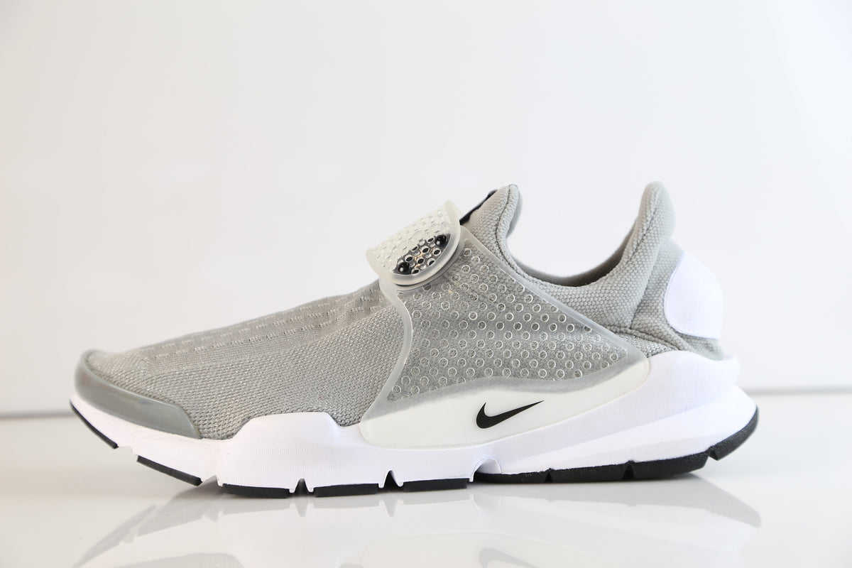 nike sock dart medium grey