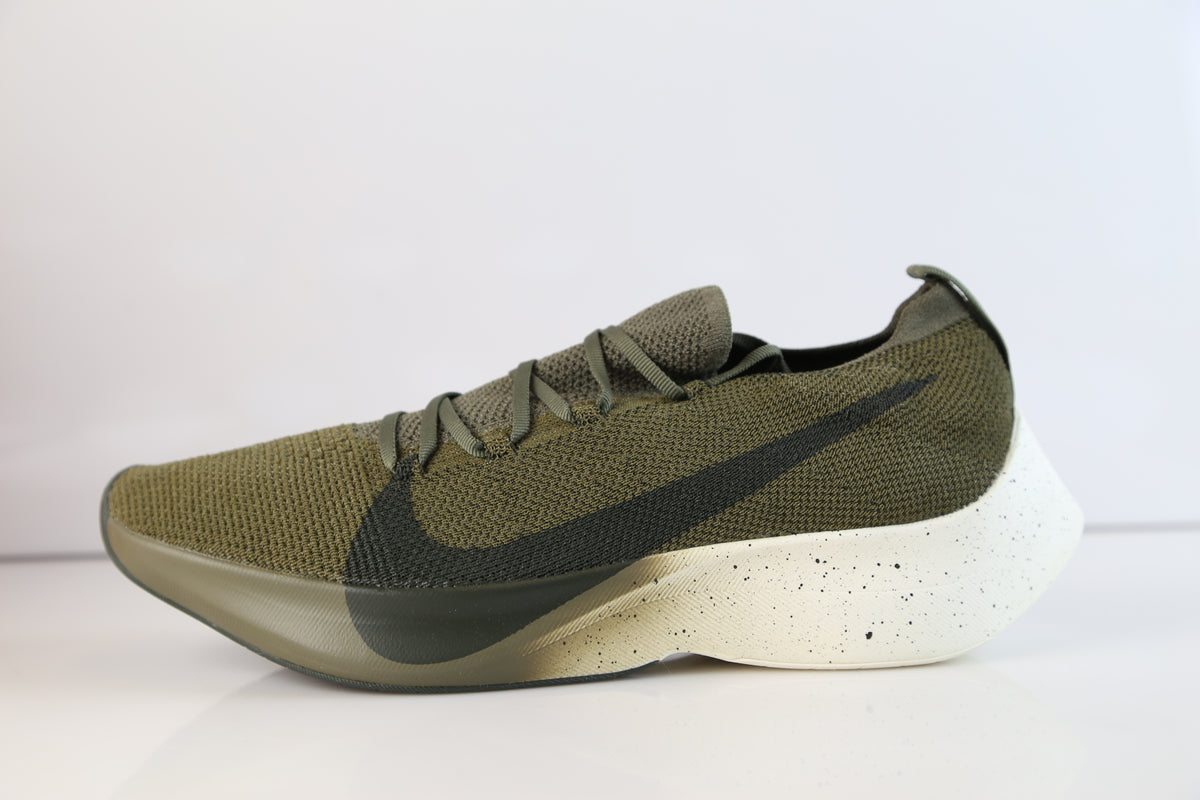 nike vapor street flyknit olive