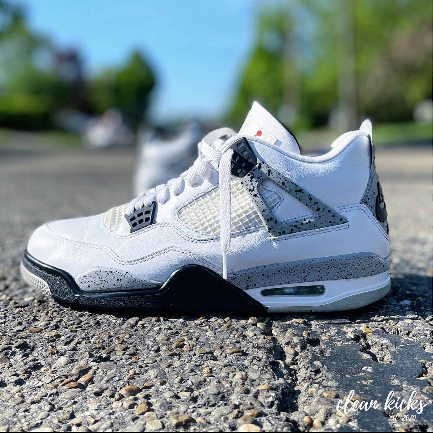 how to clean jordan retro 4 suede