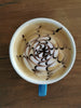 Latte Art von bohnendealer.coffee