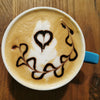 Latte Art von bohnendealer.coffee