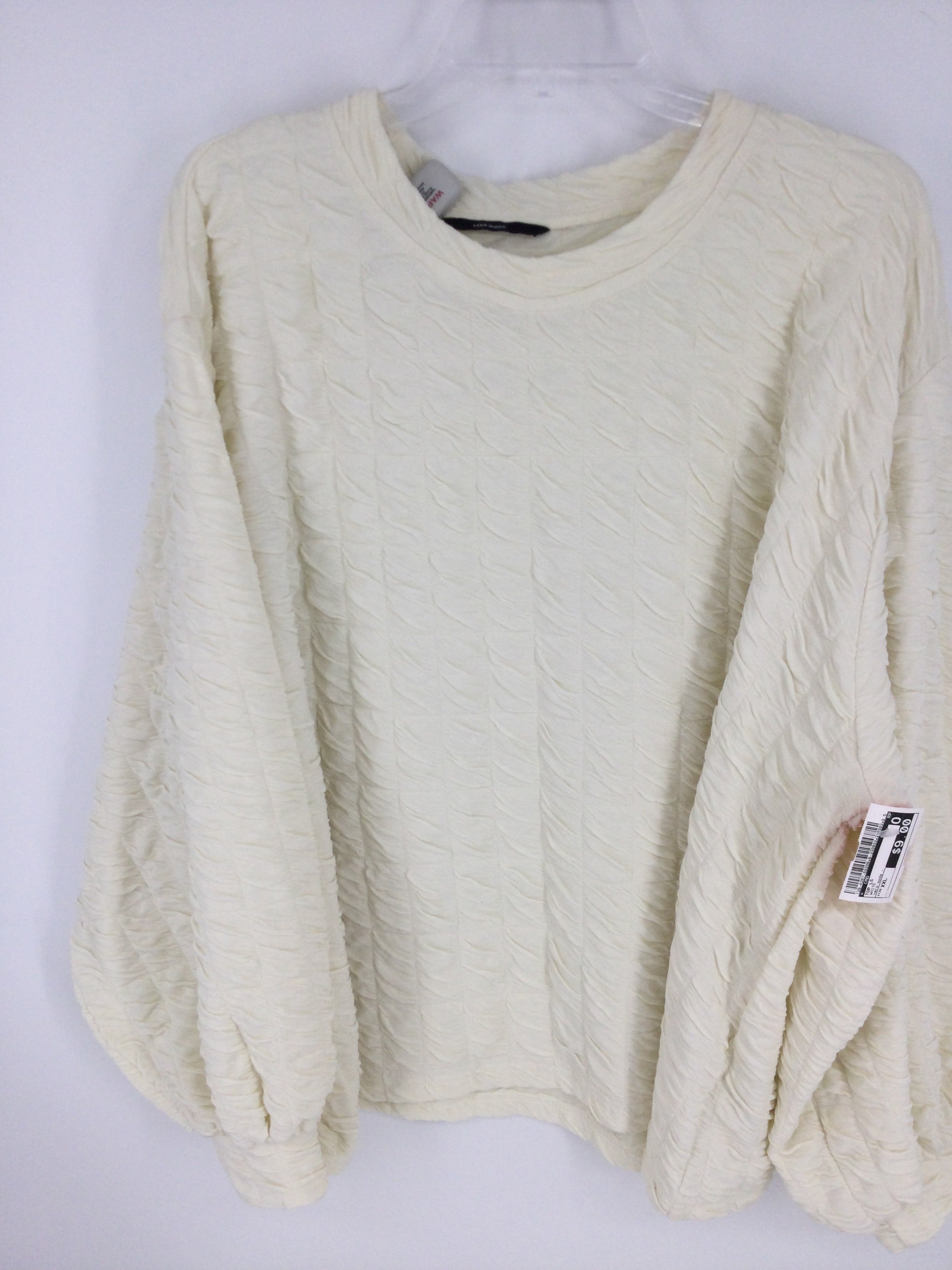 Primary Photo - Brand: CMD <br>Style: TOP Long Sleeve <br>Color: WHITE <br>Size: XXL <br>Other Info: vero moda - <br>SKU: 128-4287-59208
