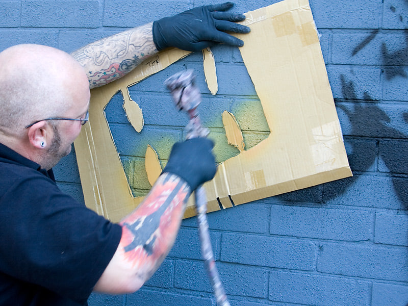Kev Bambra Airbrush spray paint artist Drumshop UK Banksy drum