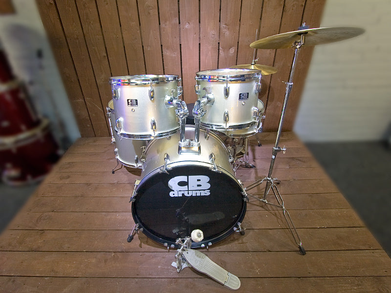 CB Beginner Drum Kit in Silver