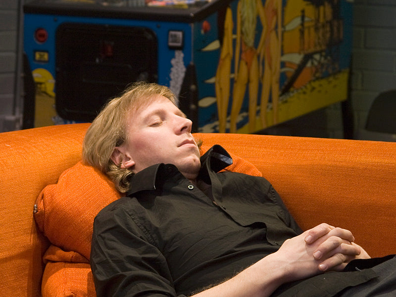 customer falls asleep drumshop uk