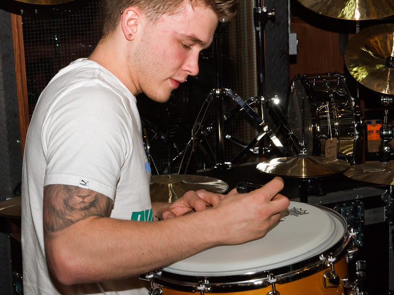 One Direction's Josh Devine Comes To Drum Shop!