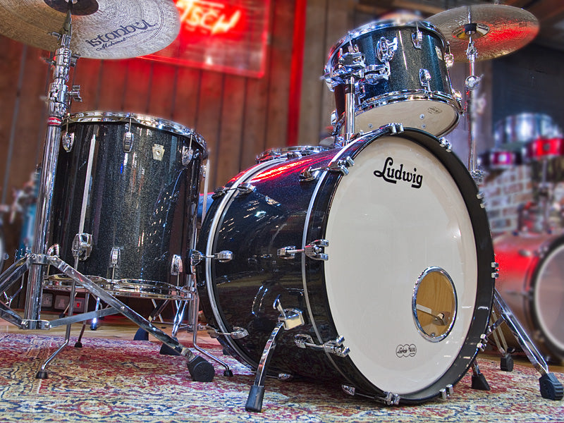 Ludwig Classic maple in Black Sparkle at the drumshop uk