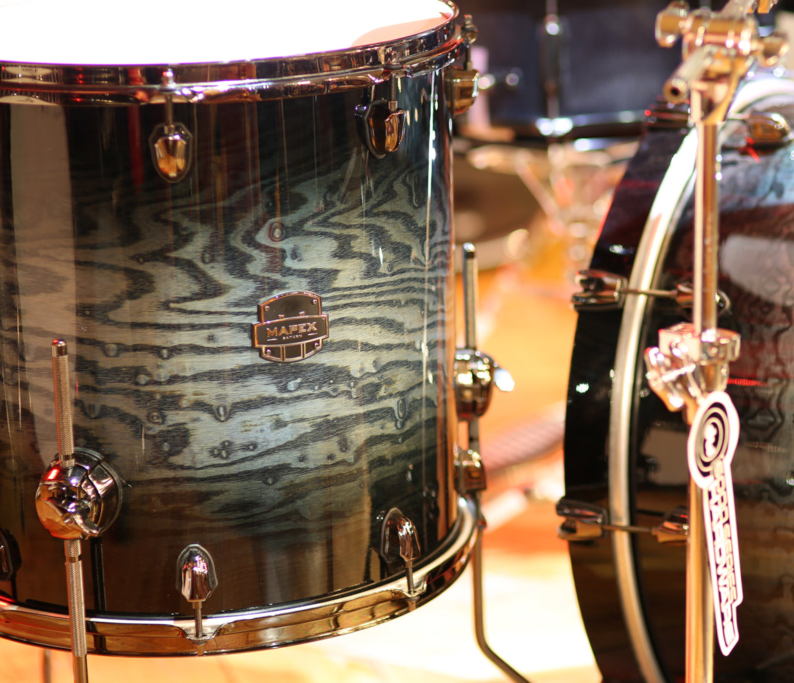 Mapex Saturn drum kit in water burl