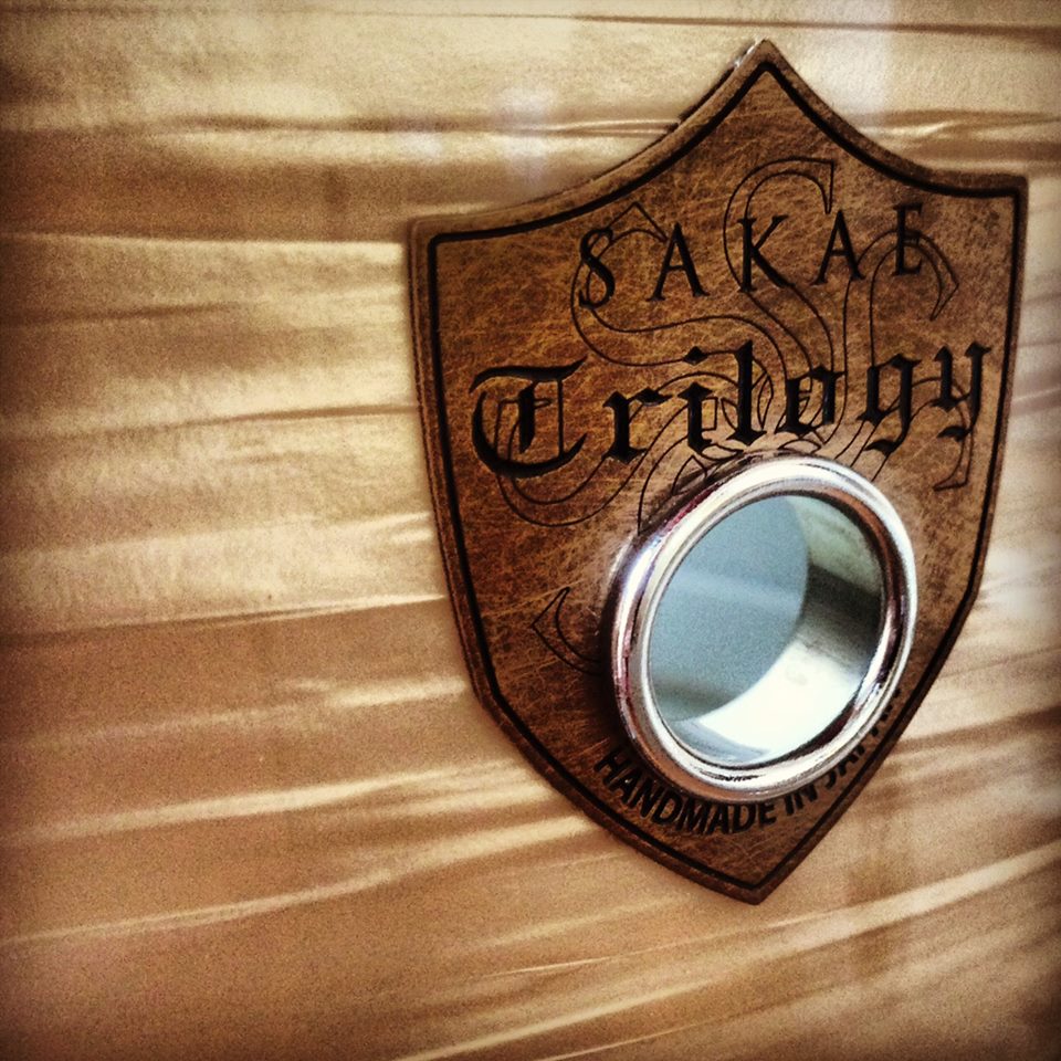 Sakae Trilogy drum kit, Sakae Trilogy logo