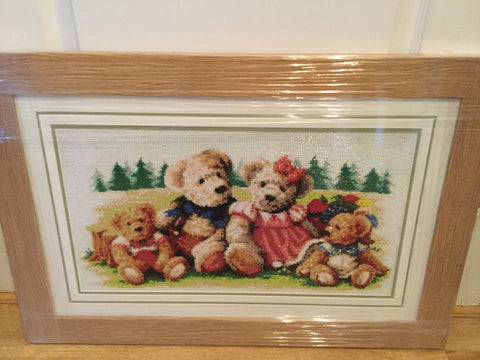 Framed diamond painting of a teddy bear family