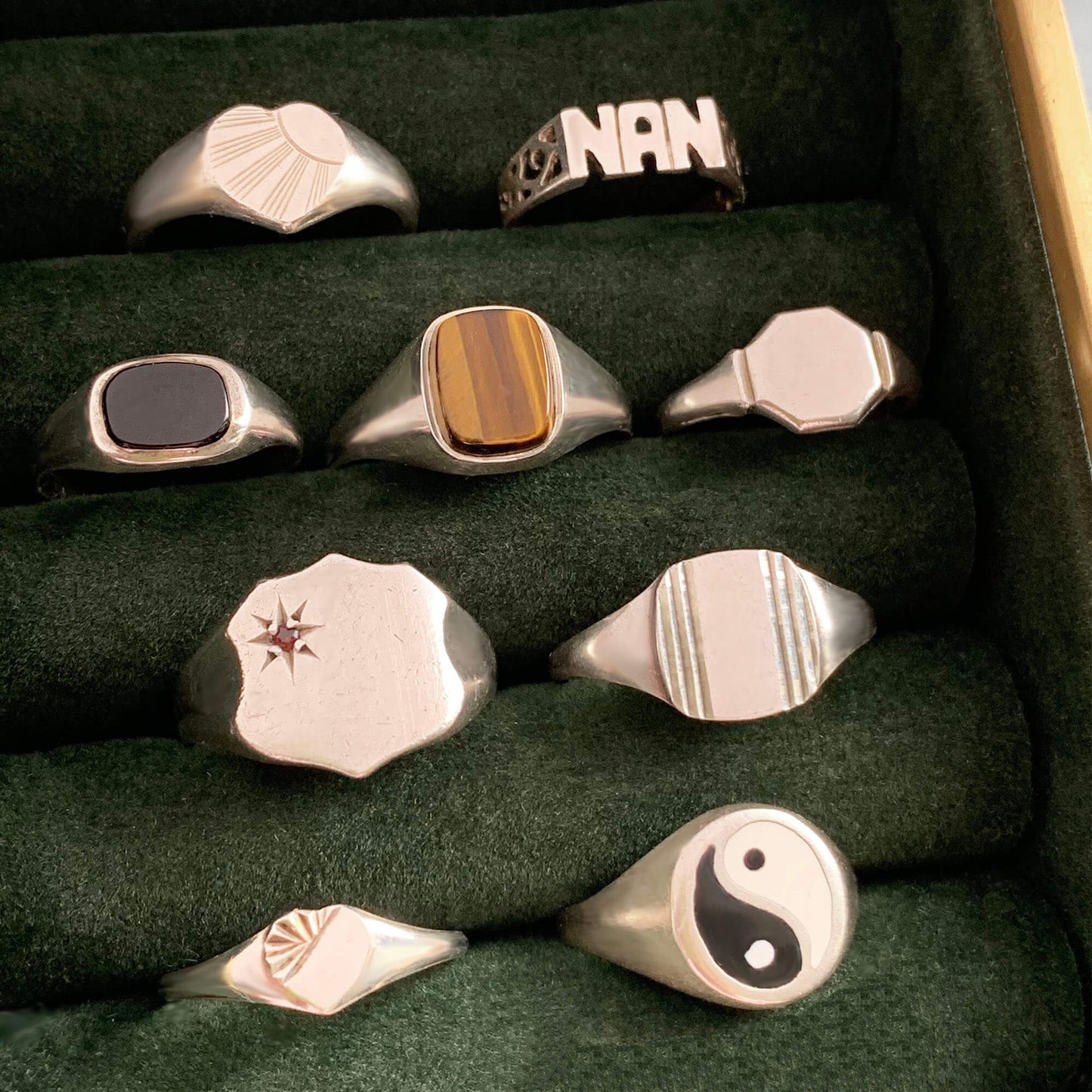 VINTAGE STERLING SILVER YIN YANG RING
