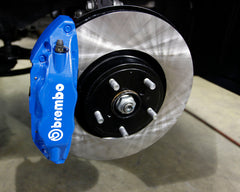 STi Brembo brakes