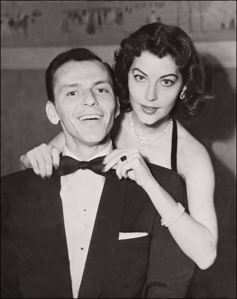 Le légendaire chanteur Sinatra et sa dulcinée