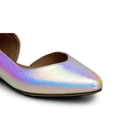 'Serena' women's pearl-sheen flat by Zette Shoes