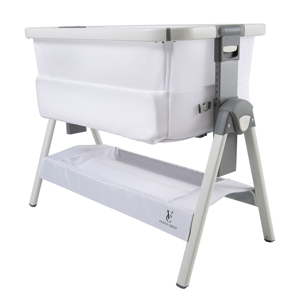 California Dreaming Bedside Bassinet