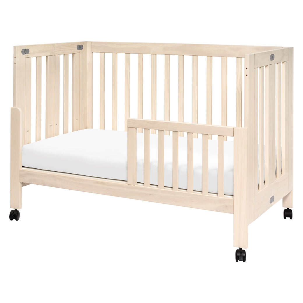 Maki Full-Size Folding Crib + Conversion Kit