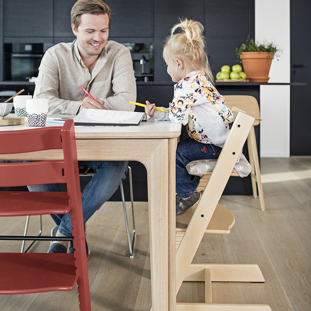 Stokke-Tripp-Trapp-High-Chair-in--Color_Natural