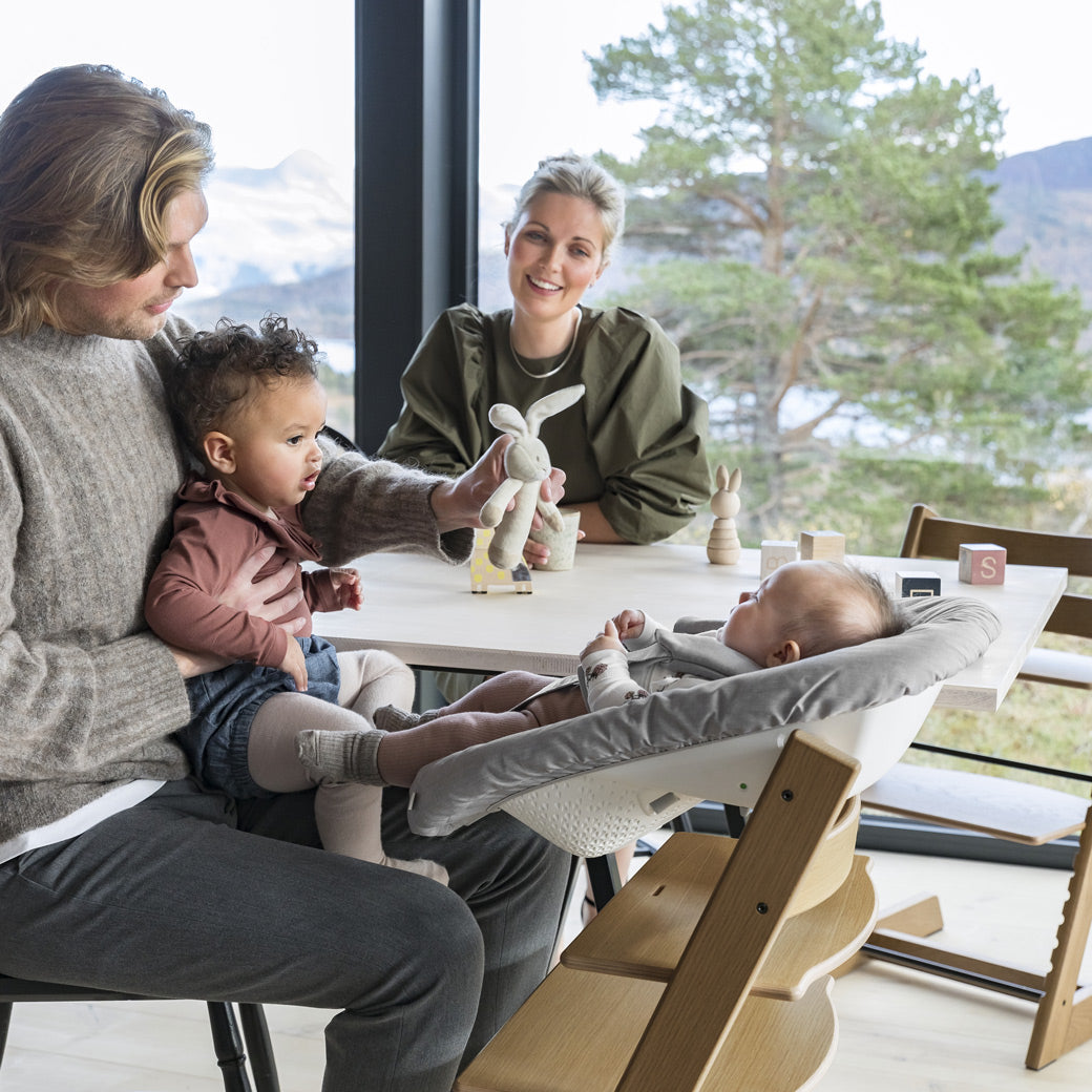 Stokke-Tripp-Trapp-High-Chair-in--Color_Oak Brown