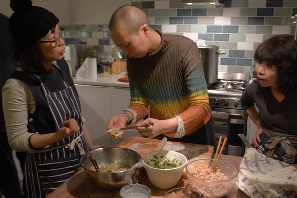 Lei makes Chinese dumplings