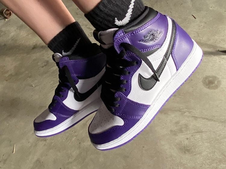 purple toe 1s